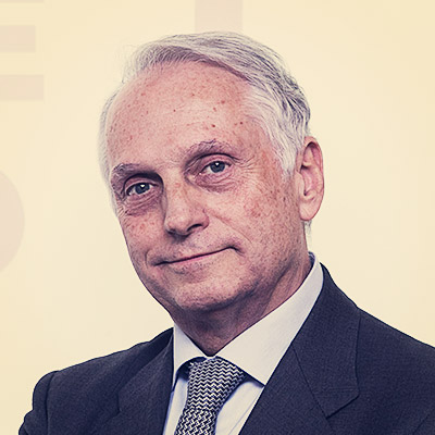 Carlos Mira